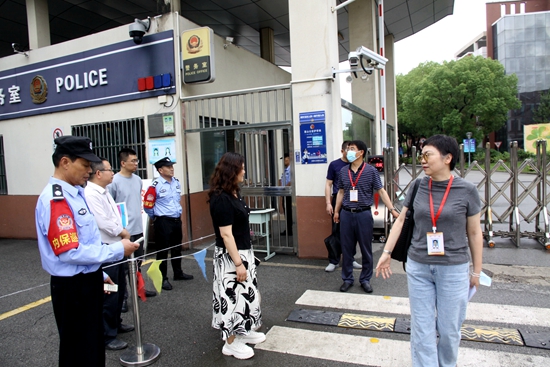区责任督学到长安中学进行常…
